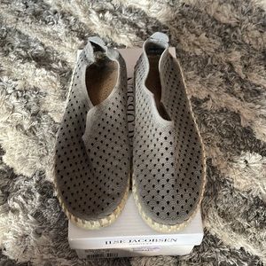 Ilse Jacobson tulip grey slip on size 38